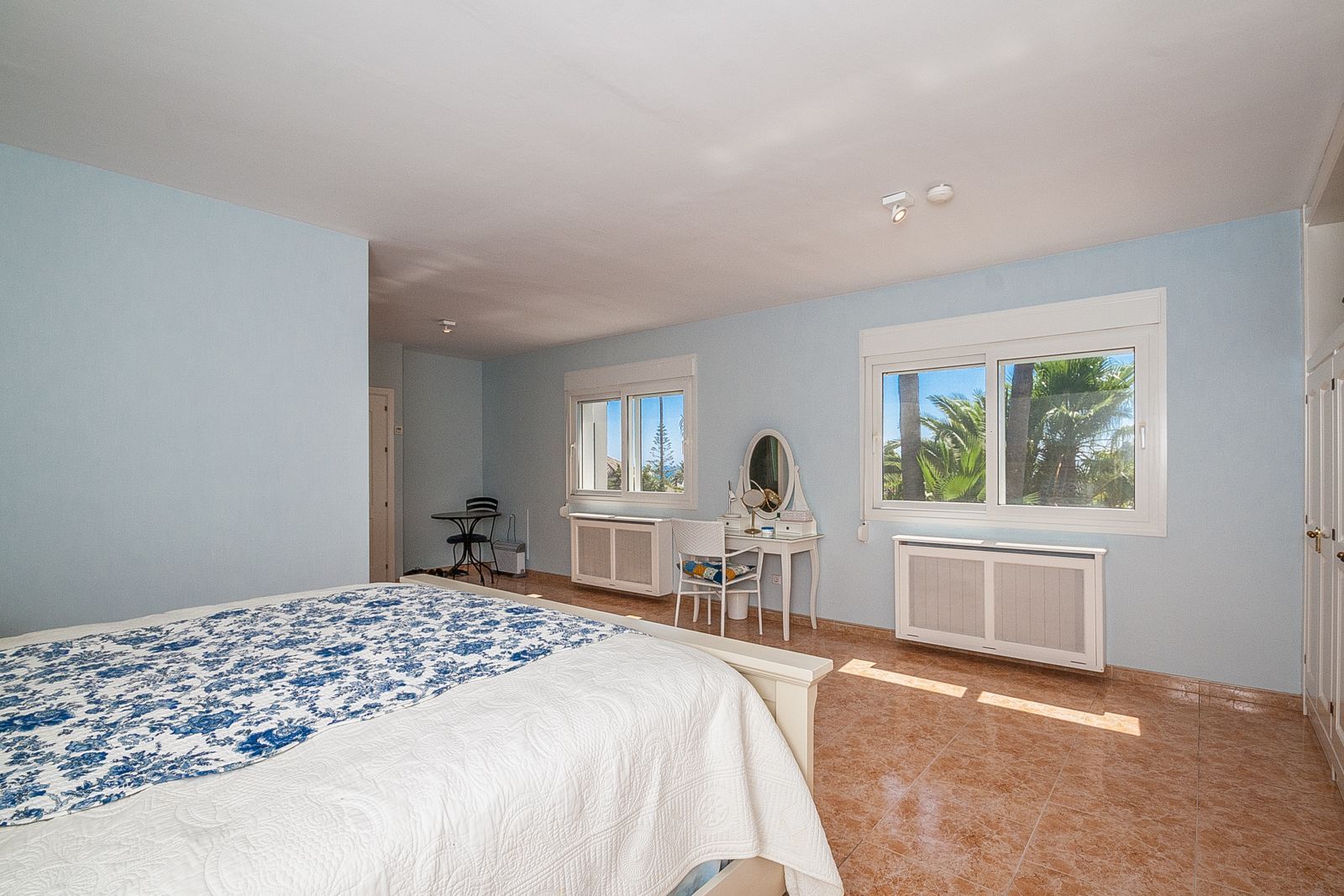 bec59cd982209010b15f891714644025 - 4