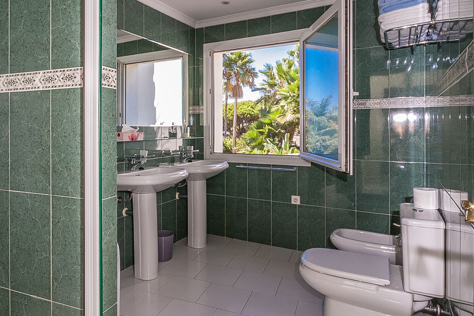 bec59cd982209010b15f891714644025 - 8