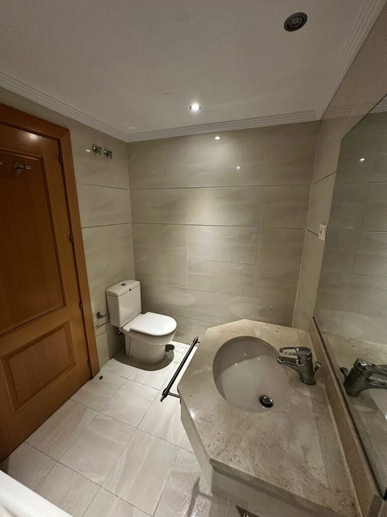 bed8f61aeb9568cae2639e30527eb9de - 11