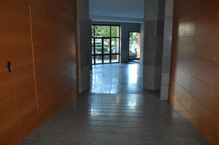 bed8f61aeb9568cae2639e30527eb9de - 3