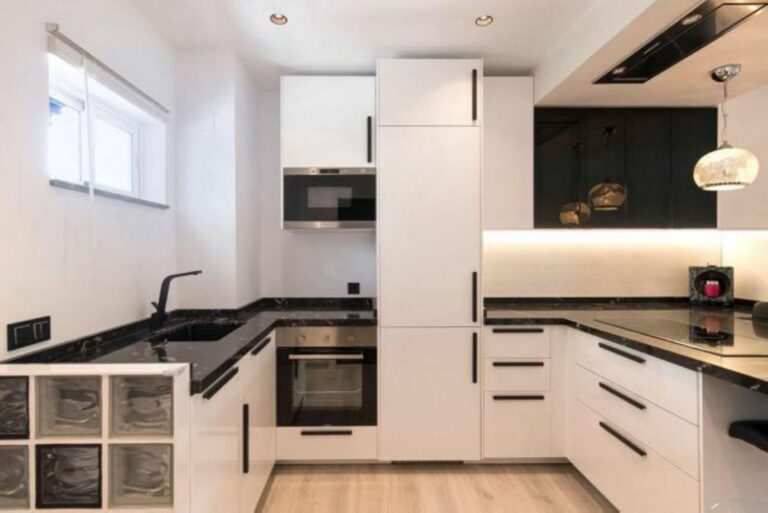 bf3c7d357b0df4130f73d28a55081c12 - 7