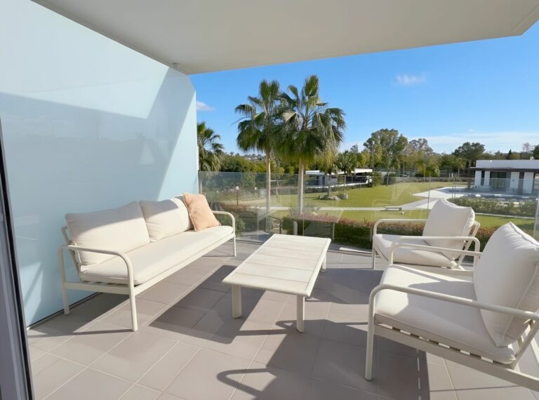 bfb467862339cebe738d3fc7ed2db2d0 - 1