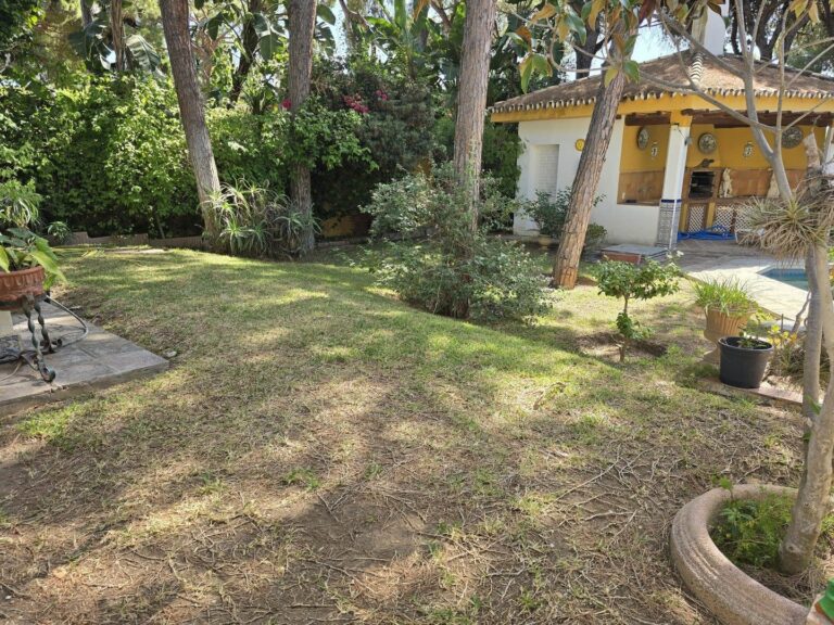 c45576a06fdf8f3a4d20b1dbe7923a75 - 16