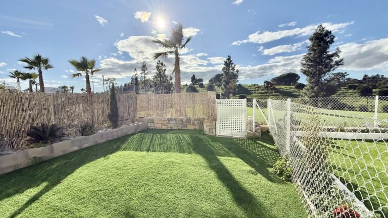 c45ac118627f450efaa2f42e7b9ff401 - 3