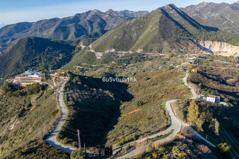 c6e4cc34a829f98b87be5bb14d36d0d5 - 16