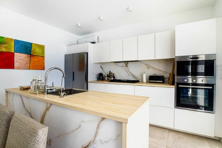 c6f198421f016daf729000bf328c9bc6 - 6