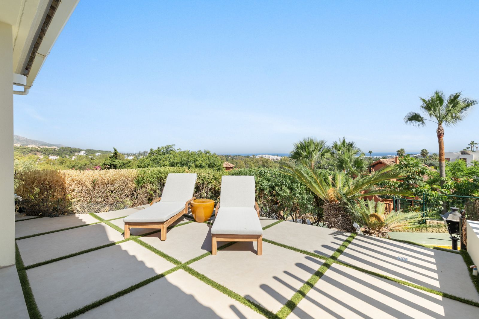 c8f63858d260fe2cf86d7a1d70d020e3 - 3