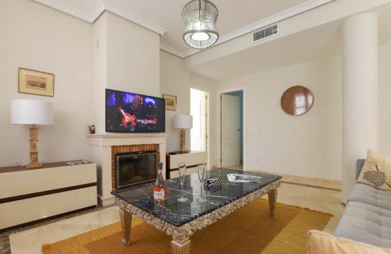 c901f69fe9fa9e277509f40cfeb8c359 - 9