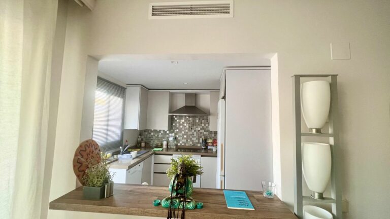 c959596b379b59cad82e517b2e737e1b - 10