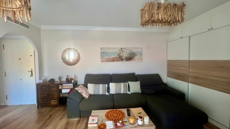 c959596b379b59cad82e517b2e737e1b - 13