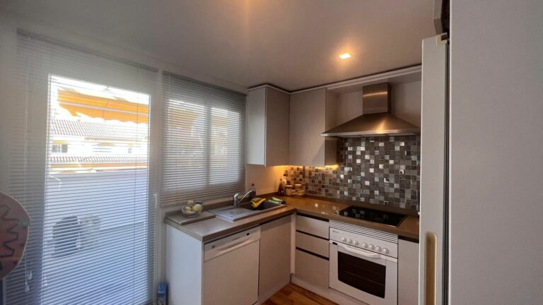 c959596b379b59cad82e517b2e737e1b - 15