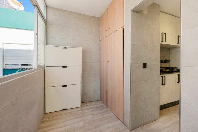 ca0320f2164d9e9c5bb88f04e9cd8f47 - 12