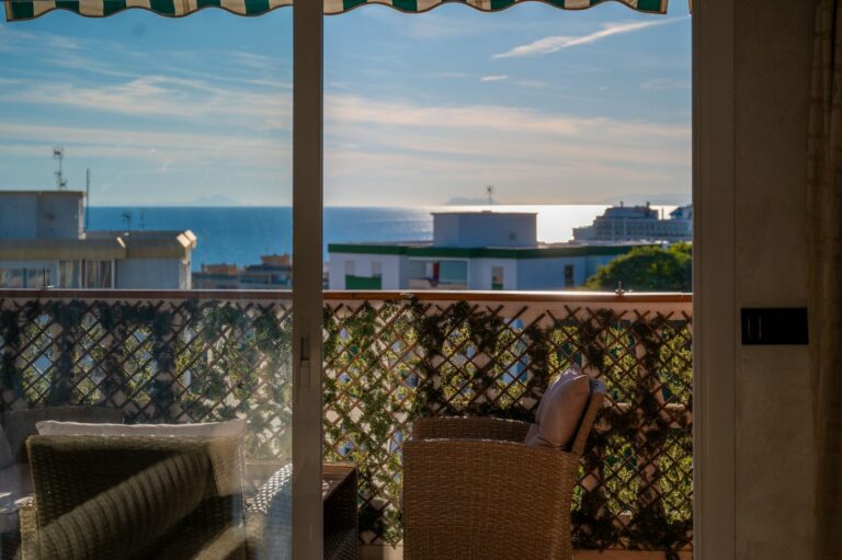 ca0320f2164d9e9c5bb88f04e9cd8f47 - 9