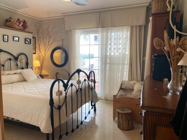 ca698e85f2c82ed99ce3e38cc3569d8c - 15