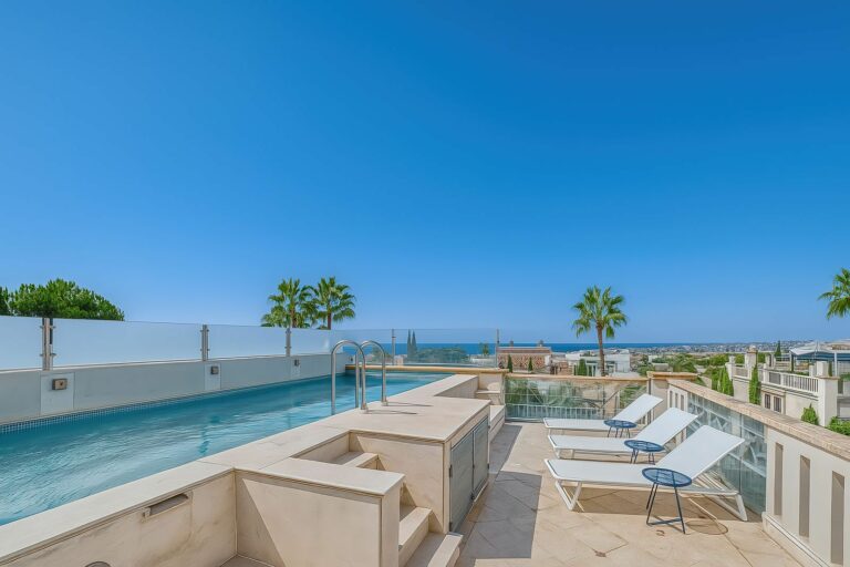 ca9ab607273039d4aaa5572cb2122a9f - 1