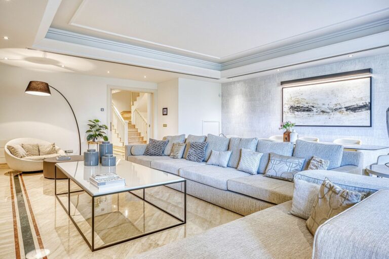 ca9ab607273039d4aaa5572cb2122a9f - 7