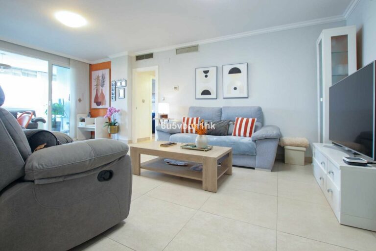 cc4f7588a9bae8d195cd1257328a9aa4 - 15