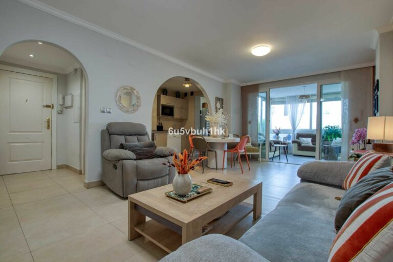 cc4f7588a9bae8d195cd1257328a9aa4 - 16