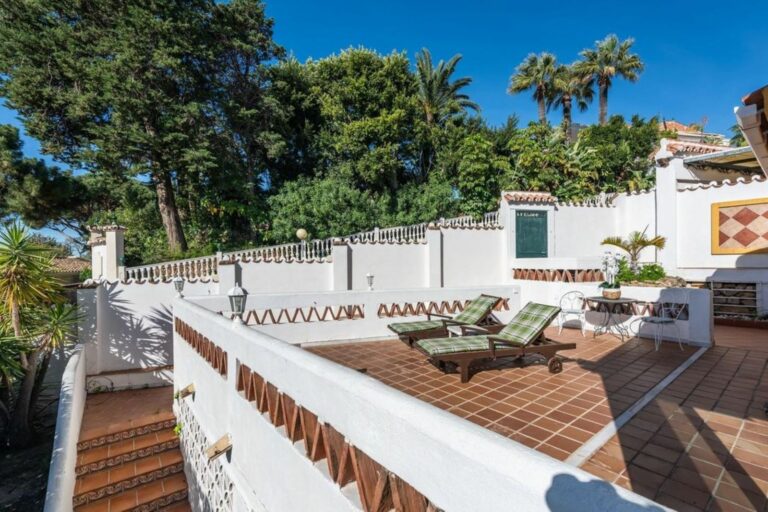 cd2115b8c340eacb50d61e8531730a9f - 14