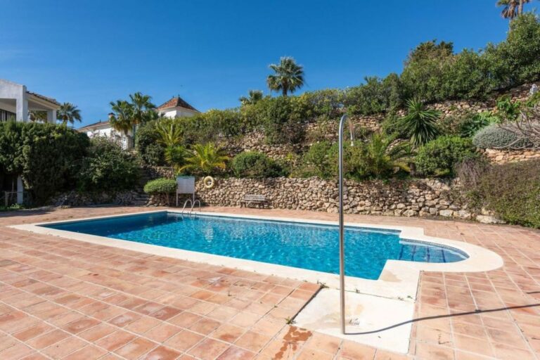 cd2115b8c340eacb50d61e8531730a9f - 8