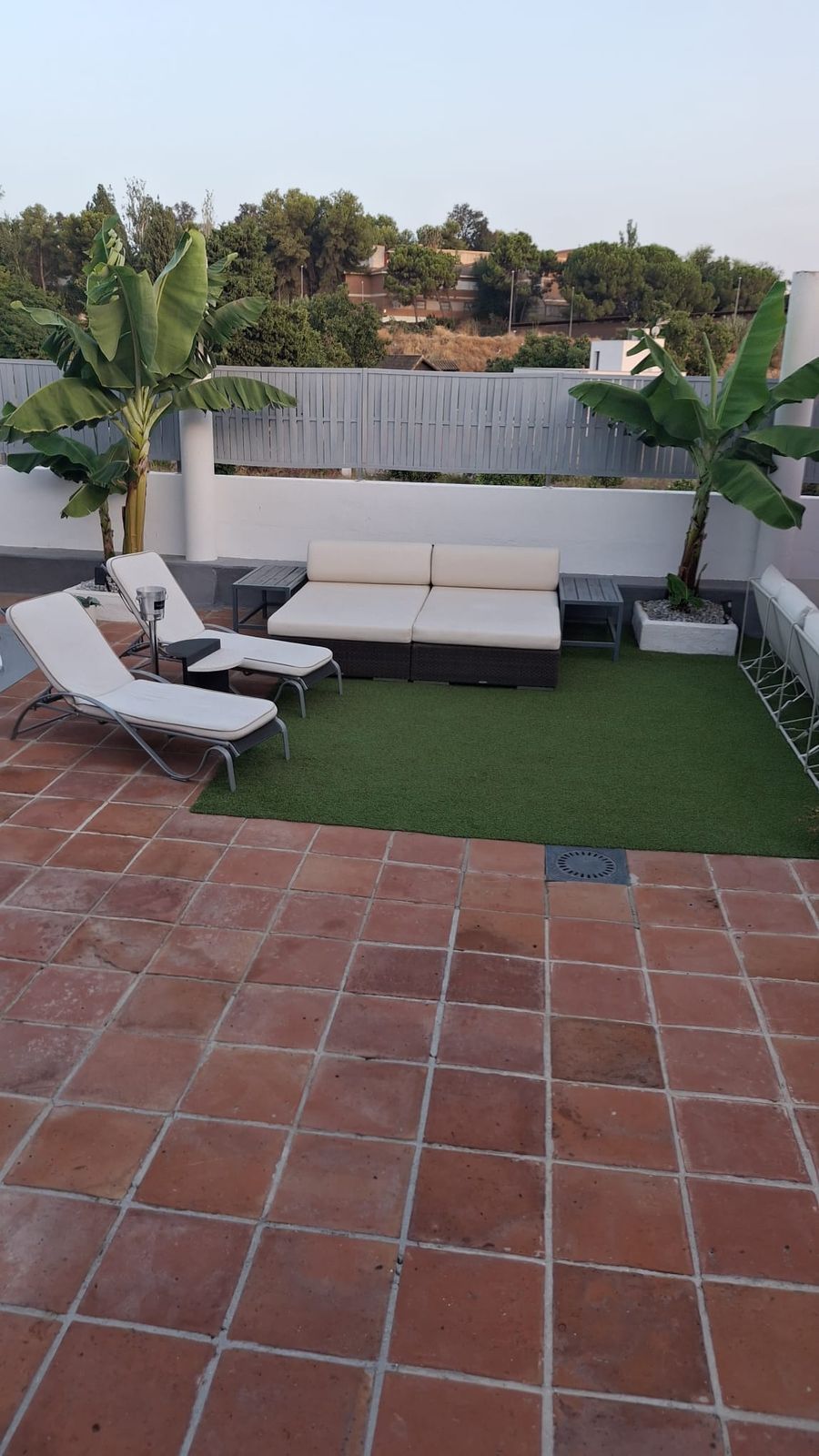 cdaced6041b6b2a56564b69ac64c3d34 - 14