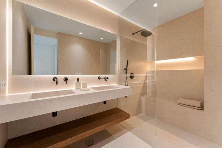 ce1c60ee14a4f91ecf02fd9e05e1faa1 - 12