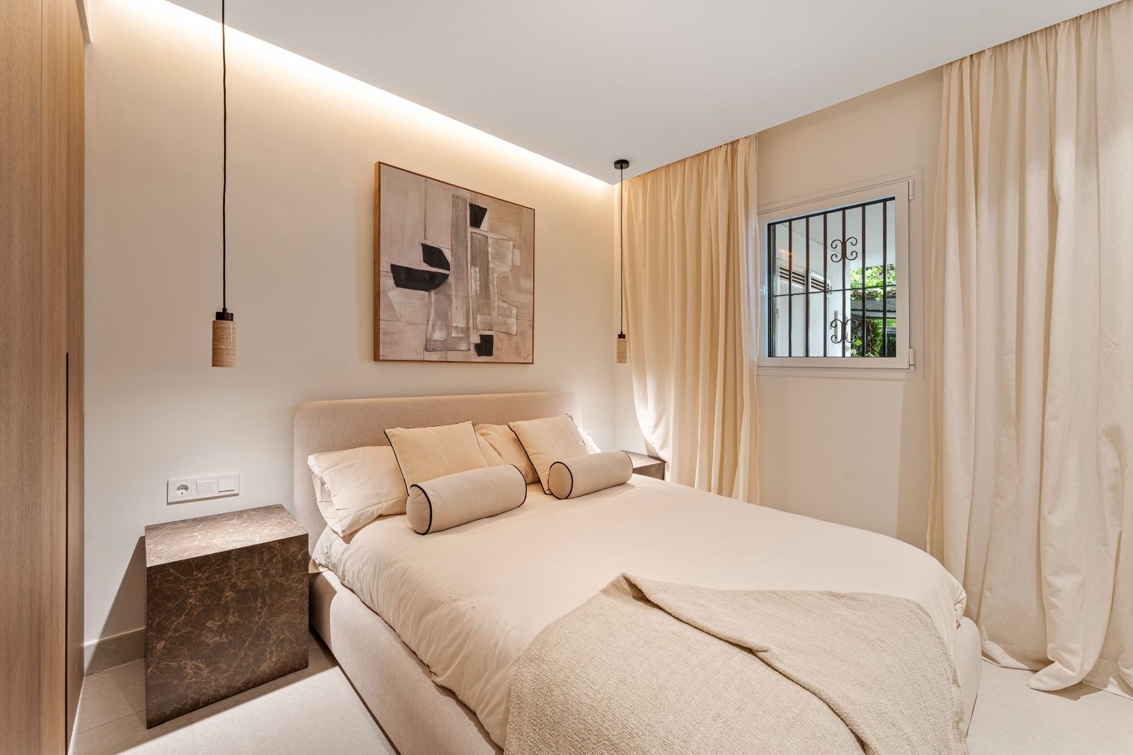 ce1c60ee14a4f91ecf02fd9e05e1faa1 - 9