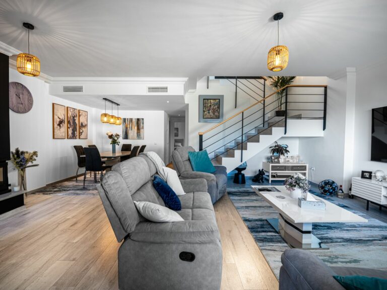 d0f524b01416660eda3ca16bef409d6c - 10