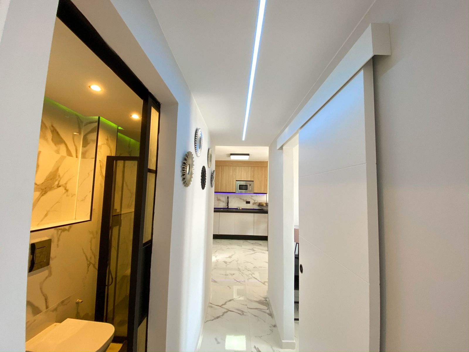 d197ee15fa44e35a584282d0c6122388 - 13