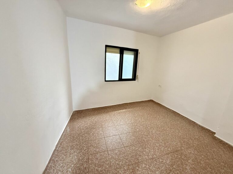 d2c0f22467deb972232958a0c0f14f0a - 2