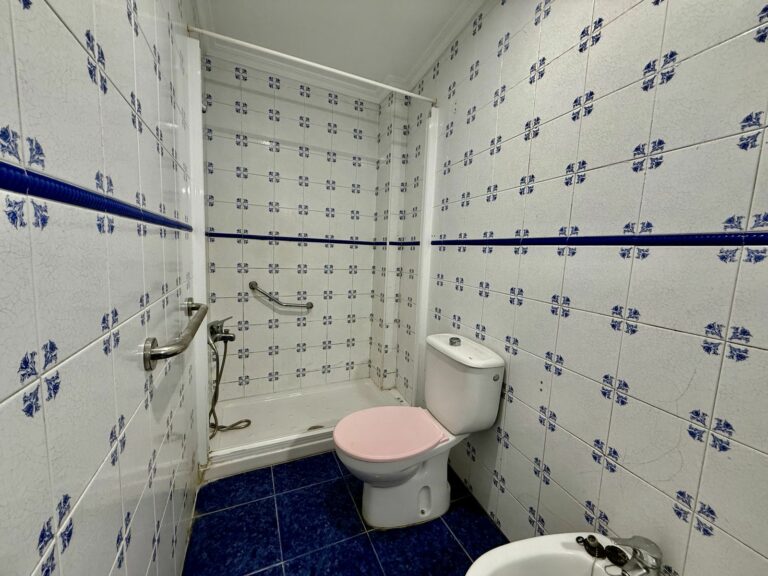 d2c0f22467deb972232958a0c0f14f0a - 5