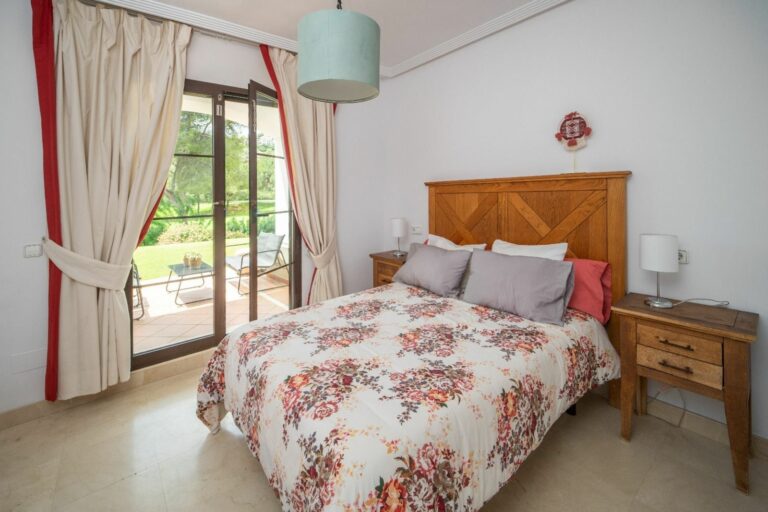 d351b0890215806b3991c0d3acbc5cdd - 12