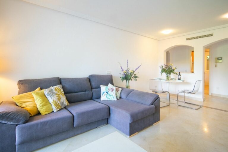 d351b0890215806b3991c0d3acbc5cdd - 6