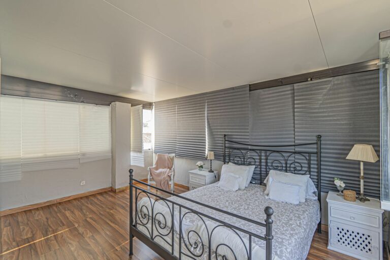 d3ad1b7887e0b28714d10e3545bba504 - 10