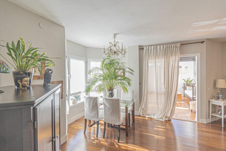 d3ad1b7887e0b28714d10e3545bba504 - 15