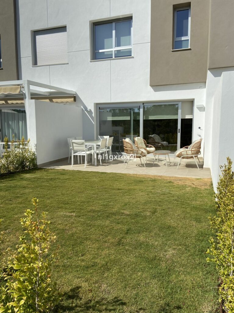 d3cf19ef0e758a5382acac5c95263cdb - 10