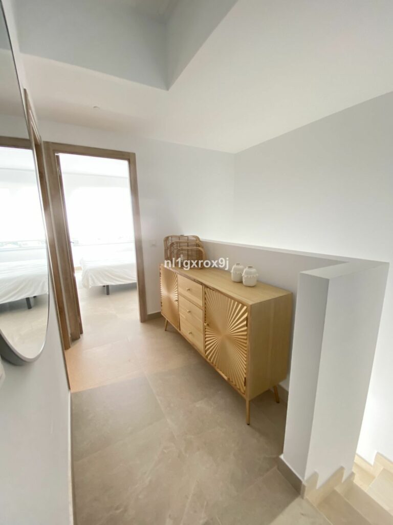 d3cf19ef0e758a5382acac5c95263cdb - 14