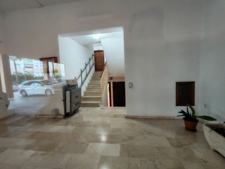 d404821f987948896433af50e3827253 - 11