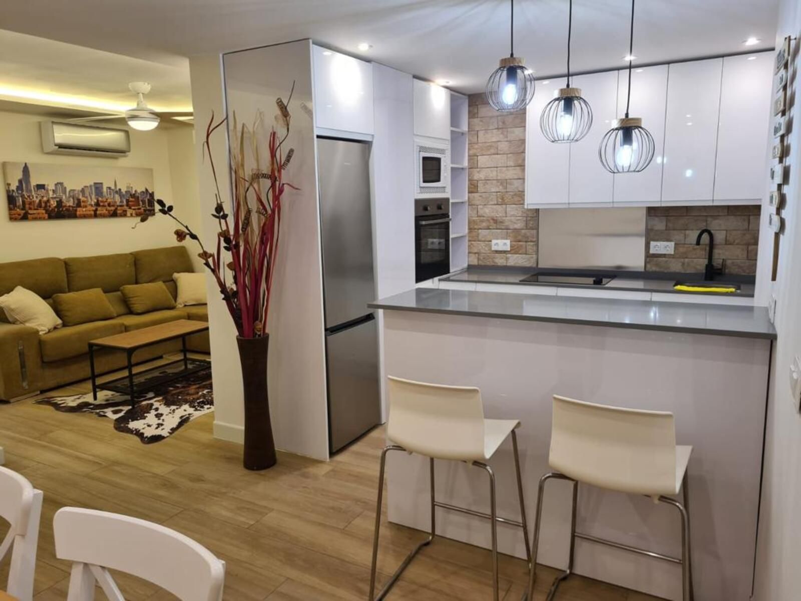 d404821f987948896433af50e3827253 - 13