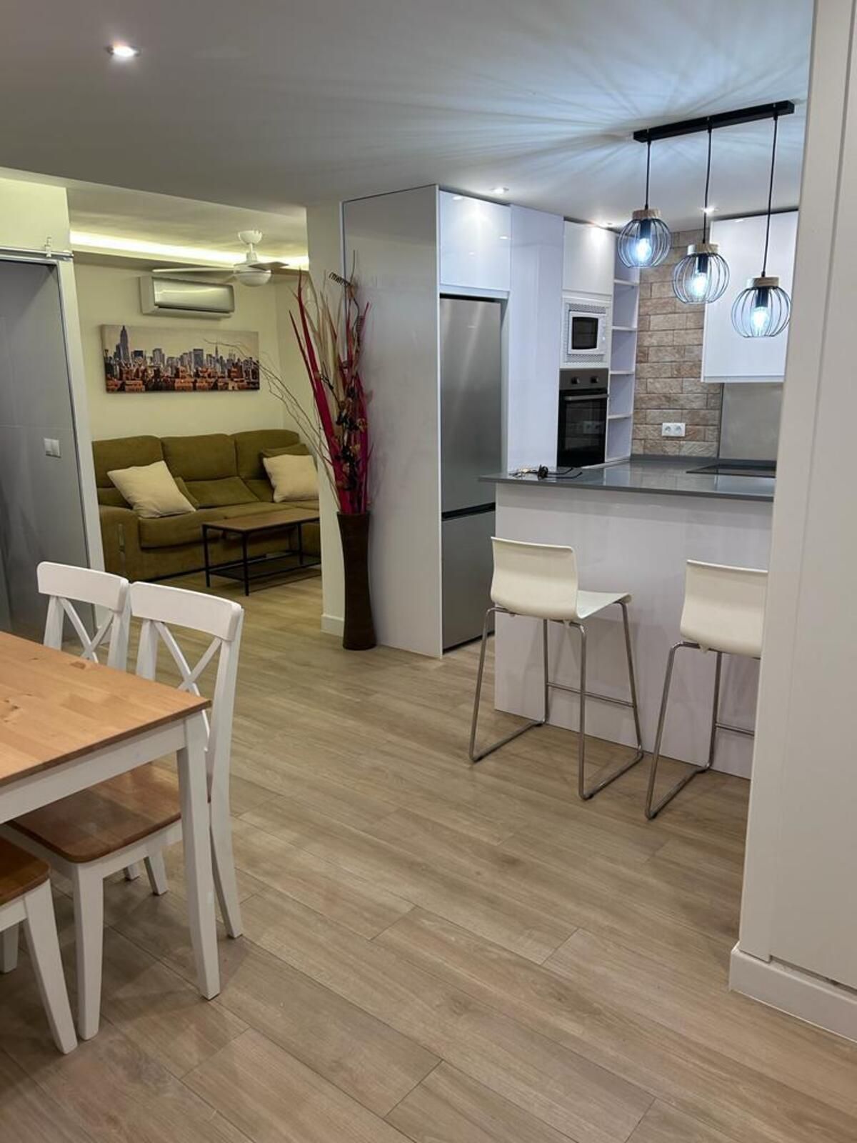 d404821f987948896433af50e3827253 - 14