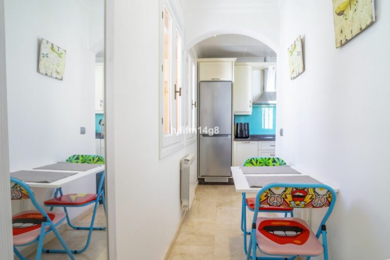 d420b9f360a99d23159623a1b0f6846c - 11