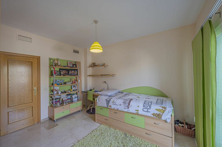 d4bfacd911975a70c0fa7f9e7b1bd8d1 - 15