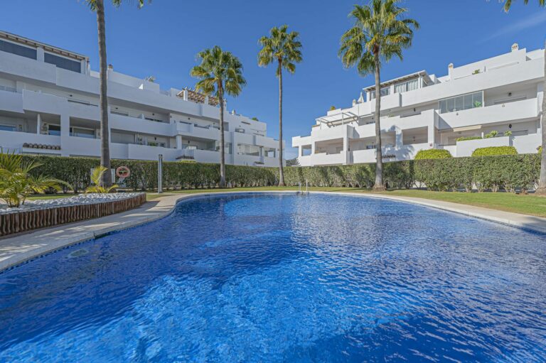 d4bfacd911975a70c0fa7f9e7b1bd8d1 - 9