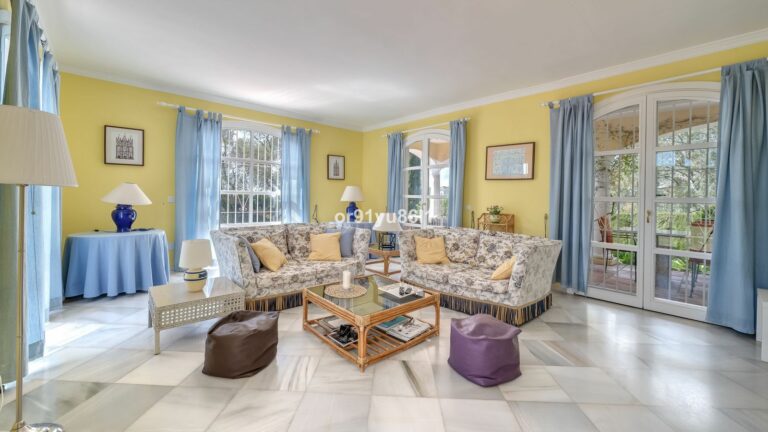 d61ba586cd8ebde38f47413d36d84e89 - 10