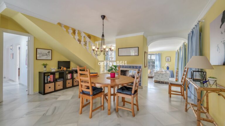 d61ba586cd8ebde38f47413d36d84e89 - 13