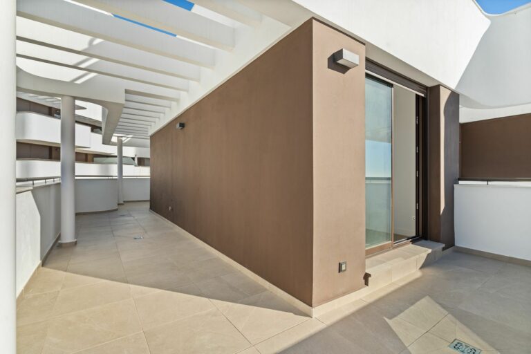 d9a5fbfdafe5a490a2b2e8179b5878cd - 11