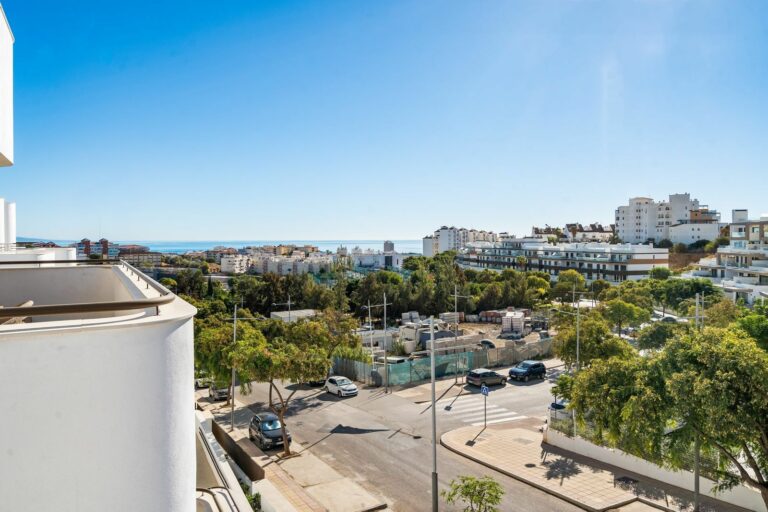 d9a5fbfdafe5a490a2b2e8179b5878cd - 3