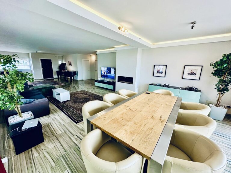 da34181918bedc8a3334088453512d31 - 9