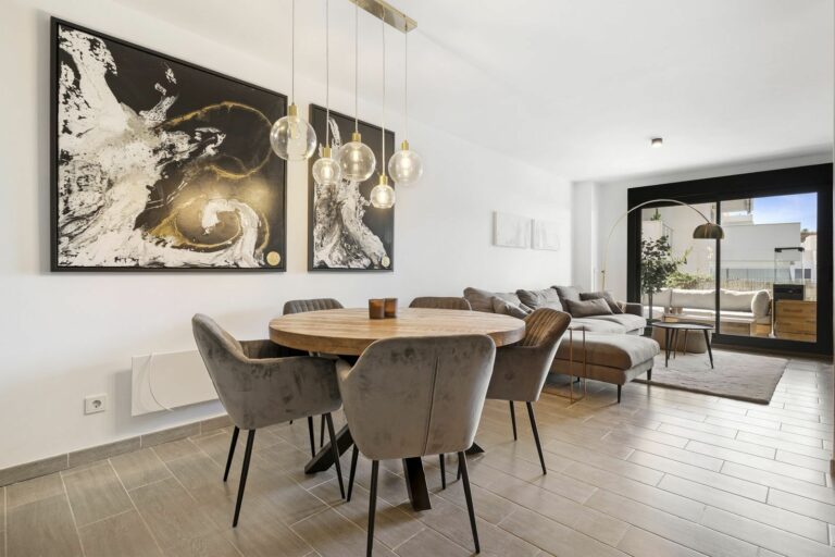 dc0eb815b2f9ee1d708171823185c6f6 - 10