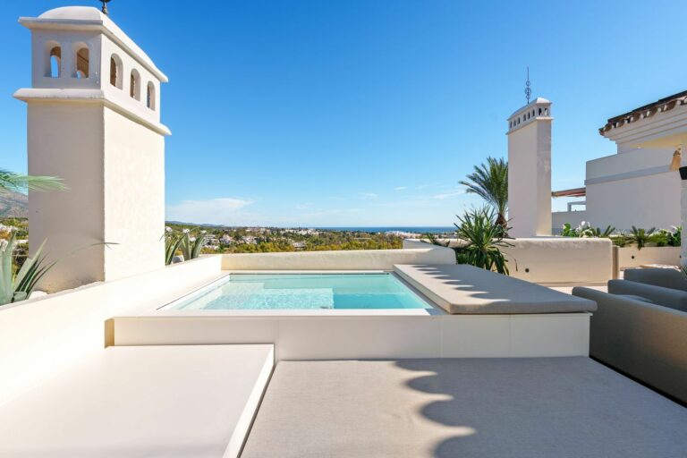 dc0f80ce6c31ba99fc028f3641cc0868 - 2